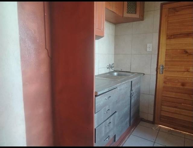 3 BEDROOM PROPERTY TO RENT IN AFRICAN JEWEL
